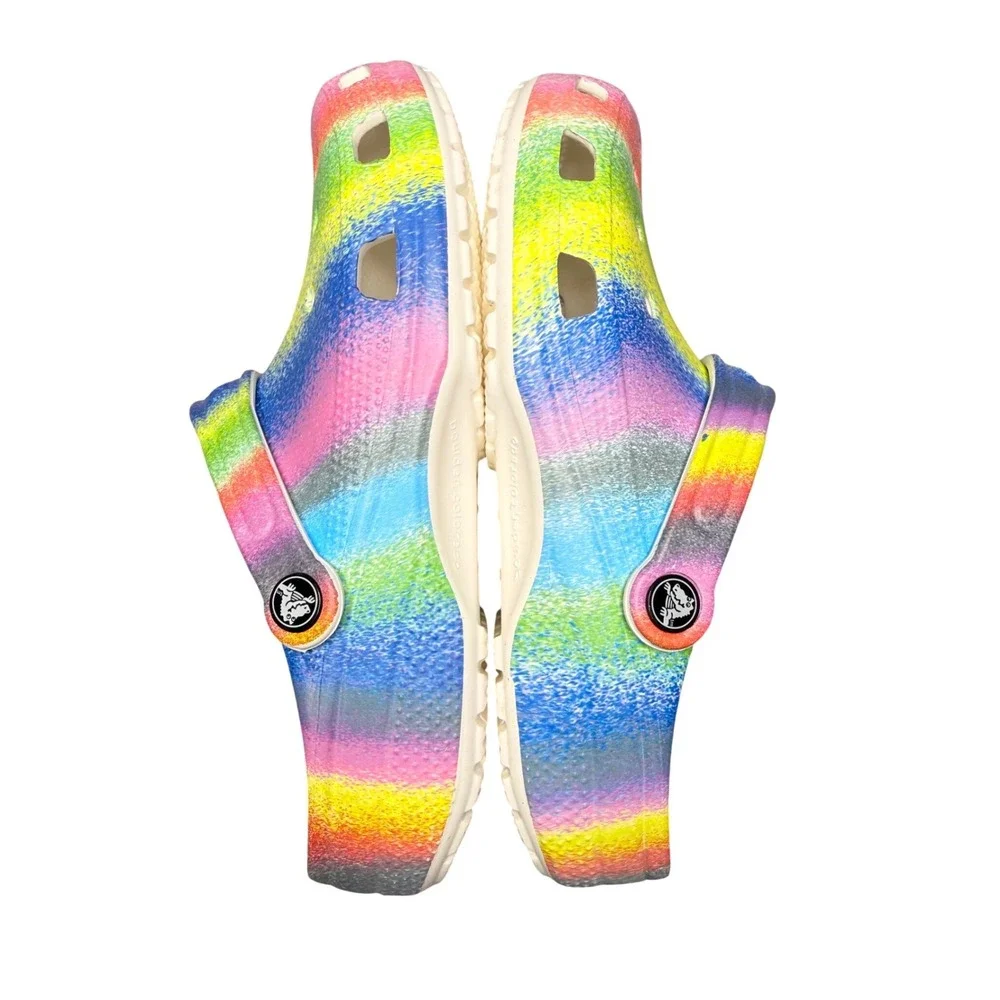 Crocs Multi Color Spray Dye - Picture 7 of 8